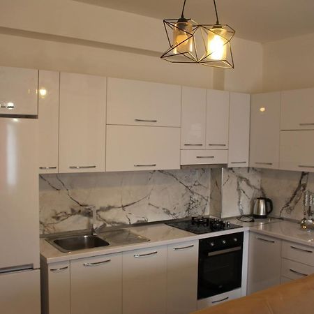 City Center Luxurious Apartment Shkodër 外观 照片