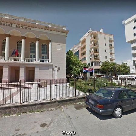 City Center Luxurious Apartment Shkodër 外观 照片