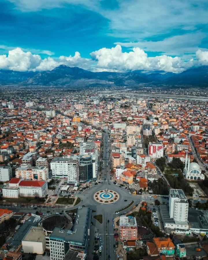 City Center Luxurious Apartment Shkodër 外观 照片